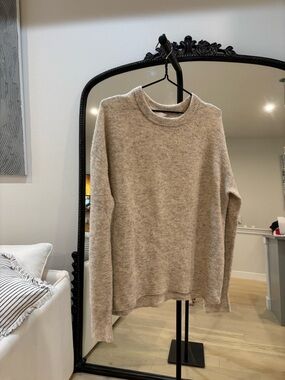 Babaton alpaca Heathered Beige Crewneck Knit Sweater